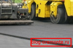 Asfalt je nepogrešljiv pri polaganju cestišča. Asfalt je nepogrešljiv pri polaganju cestišča.