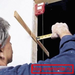 Oznaka se opravi z uporabo merilnika. Oznaka se opravi z uporabo merilnika.