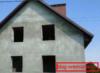Za regije, kjer podnebje ni tako hudo, je mogoče omet. Za regije, kjer podnebje ni tako hudo, je mogoče omet.