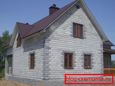 Hiša pene betonskih blokov - toplo in udobno Hiša pene betonskih blokov - toplo in udobno