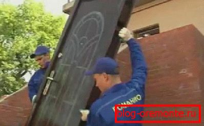 Samo vrata se ne bodo namestila postavite vhodna vrata