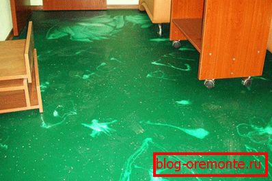 Epoxy samonivelirno tla