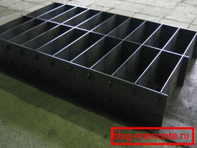 Oblike za izdelavo blokov pene