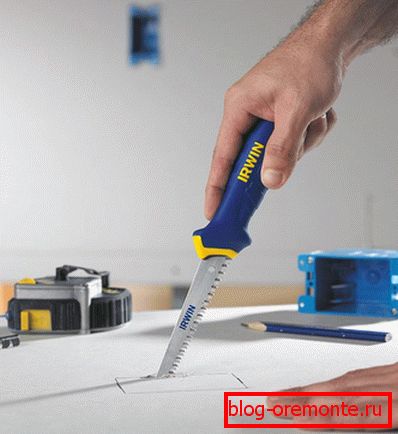 Drywall je enostavno rezati. Drywall je enostavno rezati.