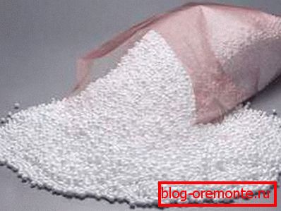 Granule iz polihemskega pena zagotavljajo odlične toplotne izolacijske lastnosti z majhno maso izdelkov Granule iz polihemskega pena zagotavljajo odlične toplotne izolacijske lastnosti z majhno maso izdelkov
