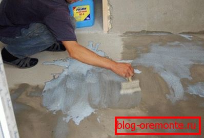 Premazovanje cementnega premaza Premazovanje cementnega premaza