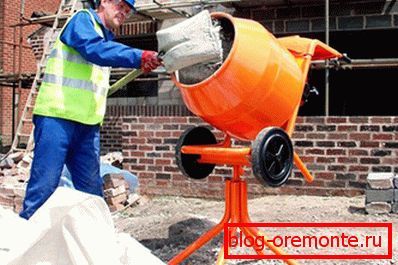 Uporaba betonskega mešalnika Uporaba betonskega mešalnika
