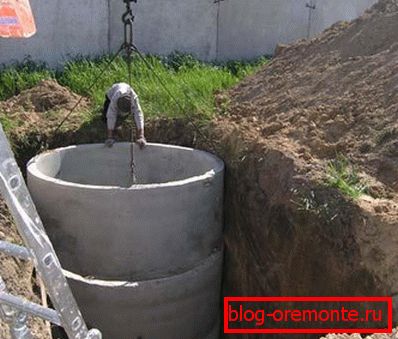 Potreben je najmanj žerjav, ki lahko dvigne pol ure ali celo tono (glej fotografijo) Potreben je najmanj žerjav, ki lahko dvigne pol ure ali celo tono (glej fotografijo)