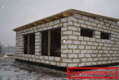 Okrasna garaža