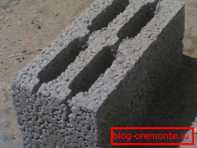 Razširjena blagovna znamka gline M100. Razširjena blagovna znamka gline M100.