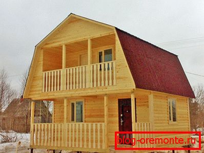 Mansard z balkonom