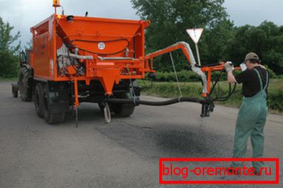 Stroja za popravilo s to vrsto asfalta se ne sme uporabljati. Stroja za popravilo s to vrsto asfalta se ne sme uporabljati.