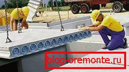 Montaža betonskih plošč. Montaža betonskih plošč.