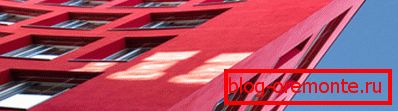 Na fotografiji - fasada stavbe, pobarvane z ognjevzdržno barvo. Na fotografiji - fasada stavbe, pobarvane z ognjevzdržno barvo.