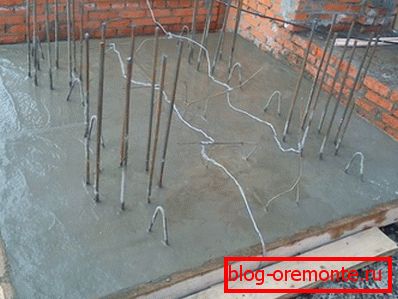 Na fotografiji - kako beton segreva elektrode Na fotografiji - kako beton segreva elektrode