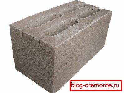 Na fotografiji - končan opilkobetonny blok Na fotografiji - končan opilkobetonny blok