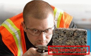 Na fotografiji - beton certificiranje je Na fotografiji - beton certificiranje je