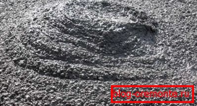 Na fotografiji: visokokakovostni beton - zaveza moči in vzdržljivosti vašega doma. Na fotografiji: visokokakovostni beton - zaveza moči in vzdržljivosti vašega doma.