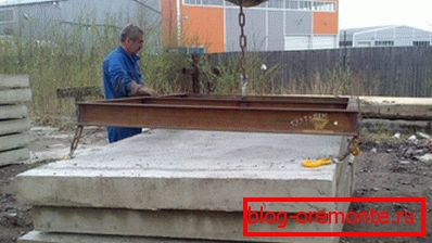 Na fotografskih obremenitvah z mize Na fotografskih obremenitvah z mize