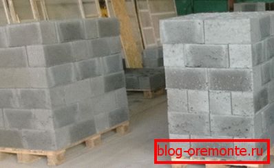 Proizvodnja ustvarja optimalne pogoje za sušenje blokov in komplet največjih karakteristik trdnosti Proizvodnja ustvarja optimalne pogoje za sušenje blokov in komplet največjih karakteristik trdnosti