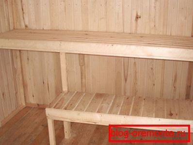 Posebno pozornost posvečajte krošnji, ker lahko več ljudi sedi na njem istočasno. Posebno pozornost posvečajte krošnji, ker lahko več ljudi sedi na njem istočasno.
