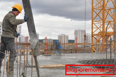 Polikarboksilat pri vlivanju betona v industrijskem obsegu Polikarboksilat pri vlivanju betona v industrijskem obsegu