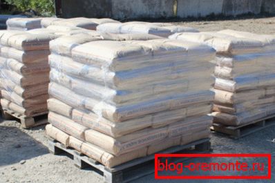 Portland cement v vrečah
