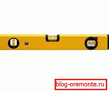 Primer vodne gladine Primer vodne gladine