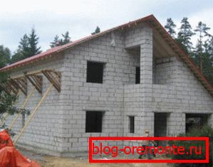 Prisilno prezračevanje v hiši gaziranega betona je potrebno, če ima stavba dve ali več nadstropij Prisilno prezračevanje v hiši gaziranega betona je potrebno, če ima stavba dve ali več nadstropij