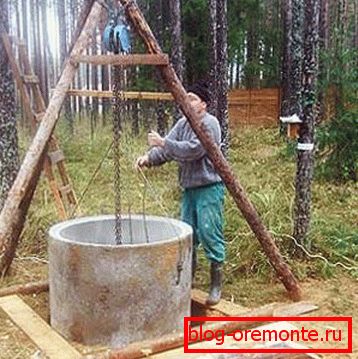 Še naprej gradimo stolpec, ko se spušča. Še naprej gradimo stolpec, ko se spušča.