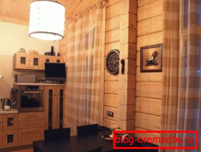 Enostavnost in udobje lesene hiše Enostavnost in udobje lesene hiše