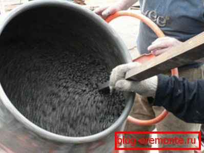 Delovni mešalec betona Delovni mešalec betona