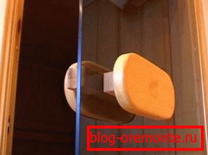 Vgradnja dodatkov v steklena vrata Vgradnja dodatkov v steklena vrata