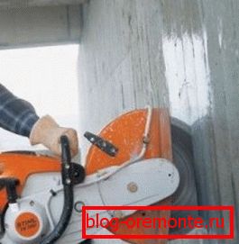 Rezanje armiranega betona z diamantnimi krogi se pri obdelavi opilkobetona ne uporablja Rezanje armiranega betona z diamantnimi krogi se pri obdelavi opilkobetona ne uporablja