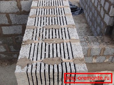 Koliko stane graditi claydite-betonski blok - odvisno od kompleksnosti gradnje in usposobljenosti mojstra. Koliko stane graditi claydite-betonski blok - odvisno od kompleksnosti gradnje in usposobljenosti mojstra.