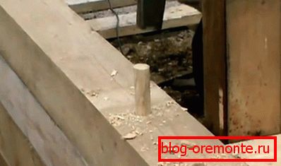 Povezava krone с использованием деревянных шплинтов Povezava krone с использованием деревянных шплинтов
