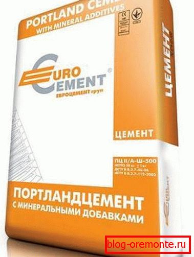 Sestava z aditivi za mineralno polimerizacijo Sestava z aditivi za mineralno polimerizacijo