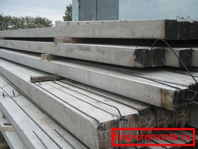Razsvetljave stebri iz pravokotnega armiranega betona Razsvetljave stebri iz pravokotnega armiranega betona