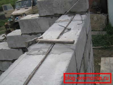 Gradnja blokov pene. Gradnja blokov pene.