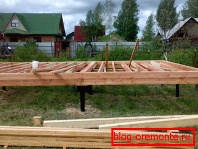 Pile temelj za hišo Pile temelj za hišo