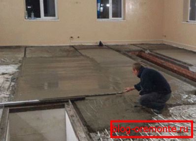 Topla betonska tla v hiši gaziranega betona Topla betonska tla v hiši gaziranega betona