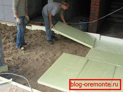 Polaganje toplotnoizolacijske plasti