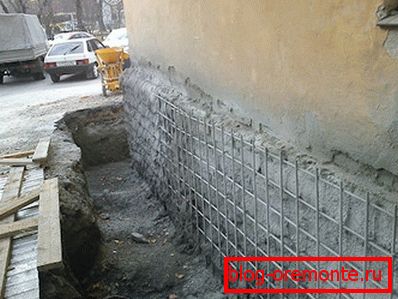 Krepitev podlage kletke ojačitve in betona. Krepitev podlage kletke ojačitve in betona.
