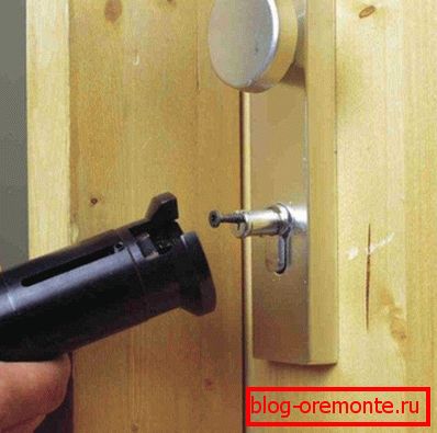 Vijak v vijak vijaka Vijak v vijak vijaka