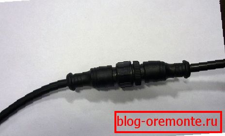 Vodotesen priključek za ulične luči