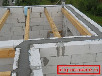 Videoposnetki armopoj z vgrajenimi stropnimi žarki Videoposnetki armopoj z vgrajenimi stropnimi žarki