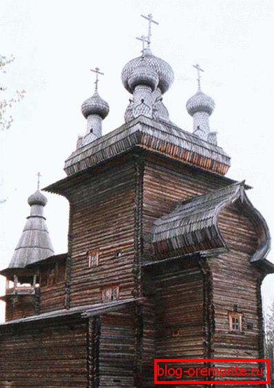 Vzhodna cerkev, zgrajena leta 1669 Vzhodna cerkev, zgrajena leta 1669