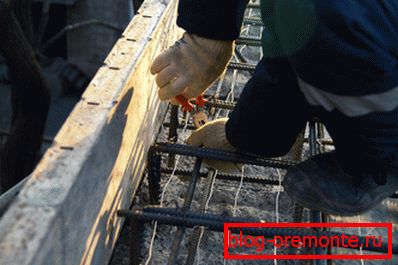 Vsi vodniki so priključeni na en sam sistem. Vsi vodniki so priključeni na en sam sistem.