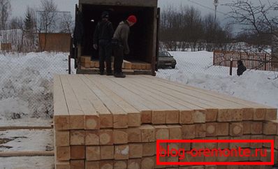 Razkladanje lesa 150x150: ni lahka naloga Razkladanje lesa 150x150: ni lahka naloga